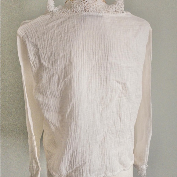 Cotton Gauze Blouse with Lace Trim - Picture 5 of 6